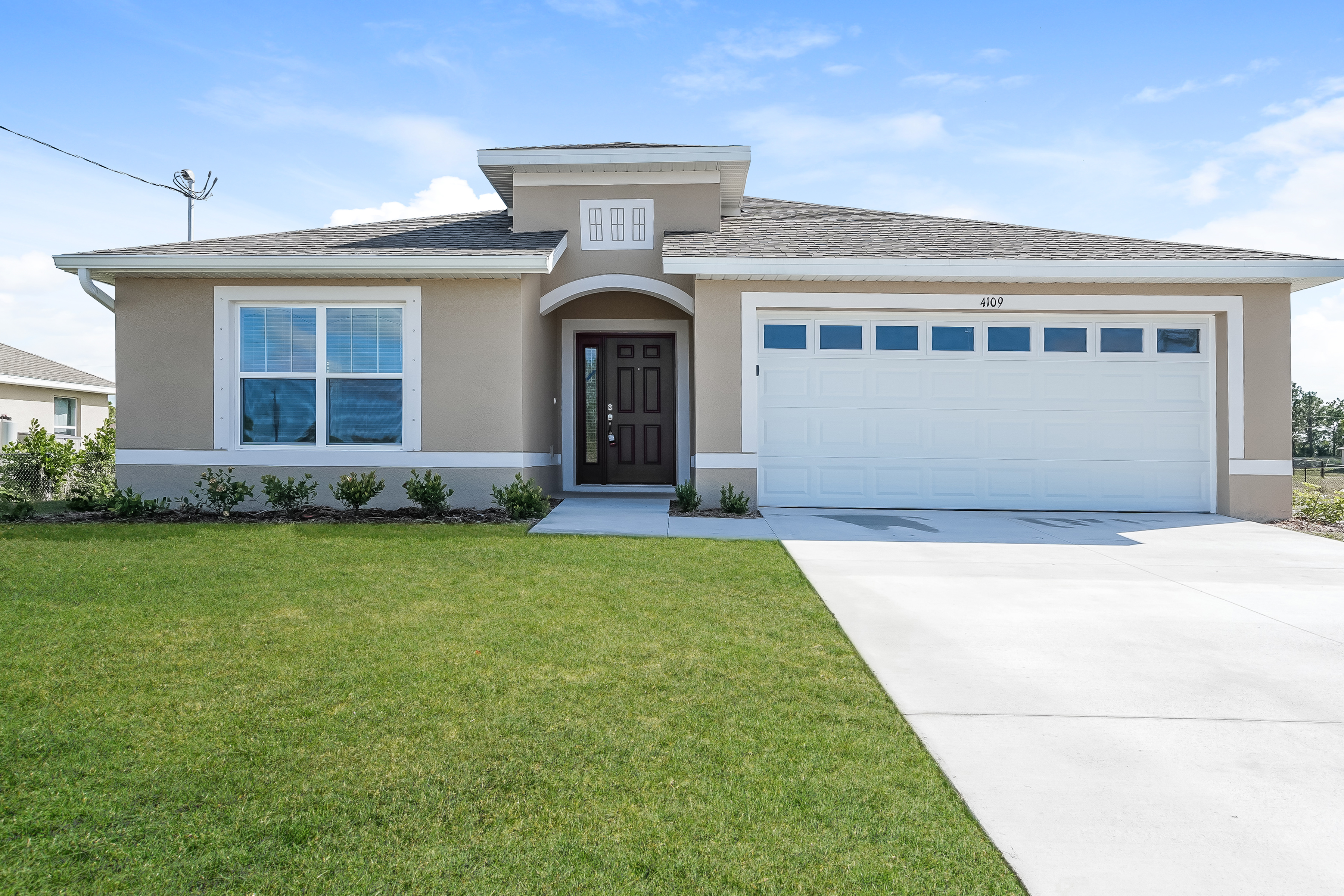 4109 NE 9TH PL CAPE CORAL, FL 33909